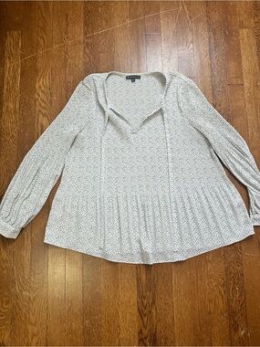 Grayish White Dotted Peasant Blouse